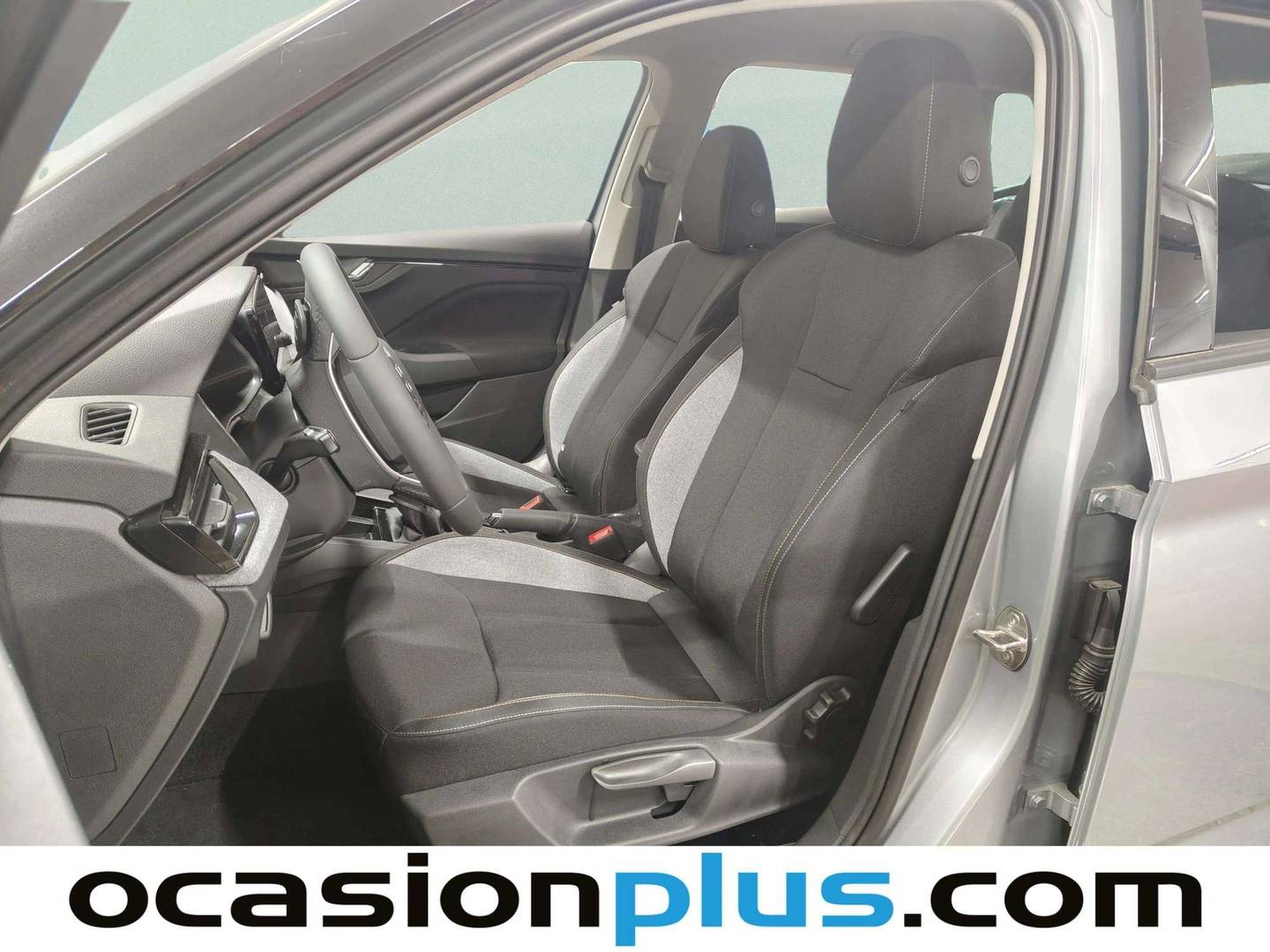 Foto asientos delanteros Skoda Kamiq Skoda Kamiq 1.0 TSI Selection DSG (115 CV)
