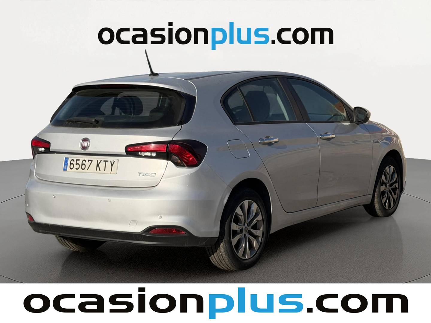 Foto trasera Fiat Tipo Fiat Tipo 1.3 Multijet Easy (95 CV) derecha