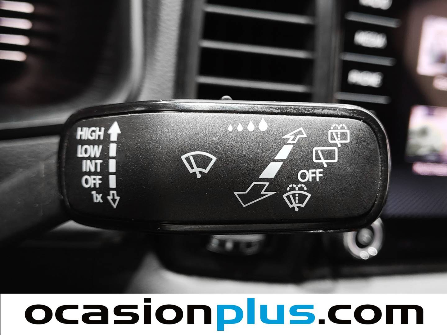 Foto Skoda Karoq Skoda Karoq 1.5 TSI ACT Sportline DSG (150 CV)