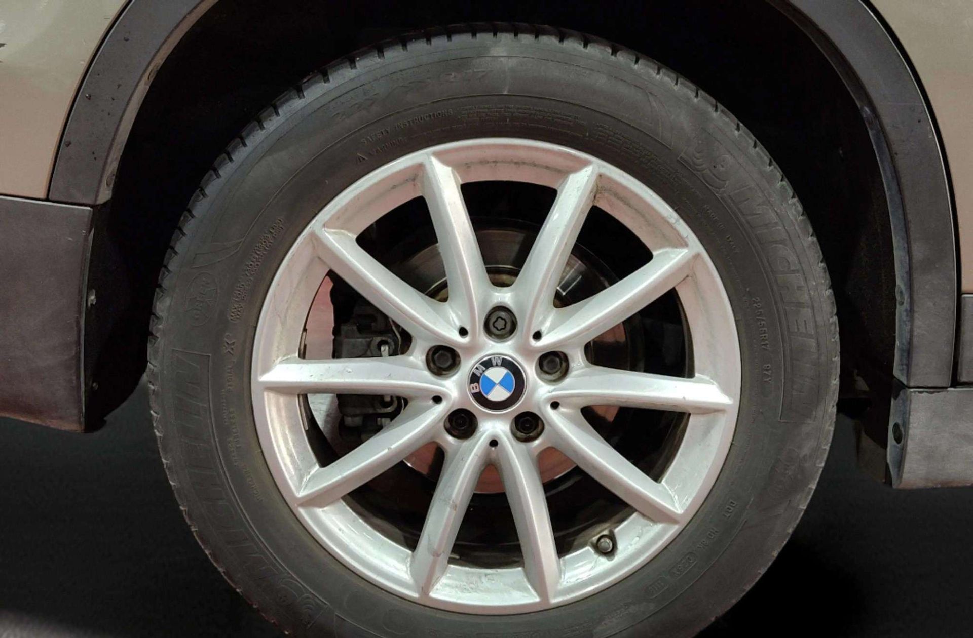 BMW X1 sDrive18d - foto 40