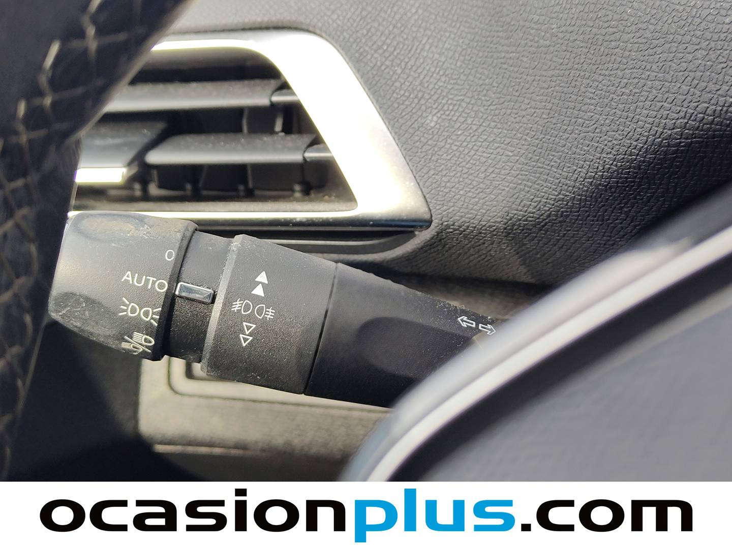 Peugeot 5008 Peugeot 5008 PureTech 130 S&S Allure (130 CV)7 Plazas de segunda mano