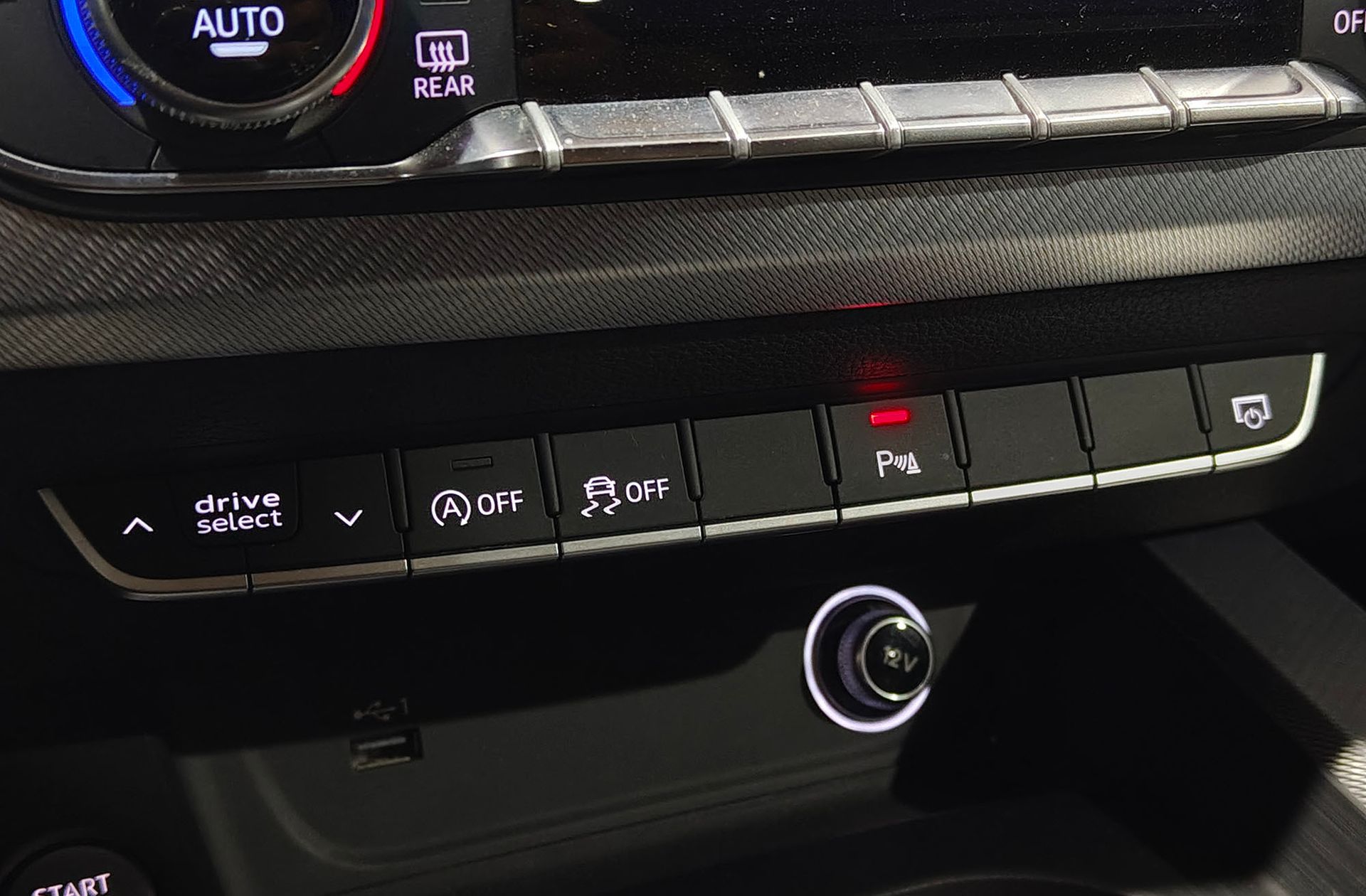 Audi A4 Avant S line 40 TFSI S tronic - foto 11