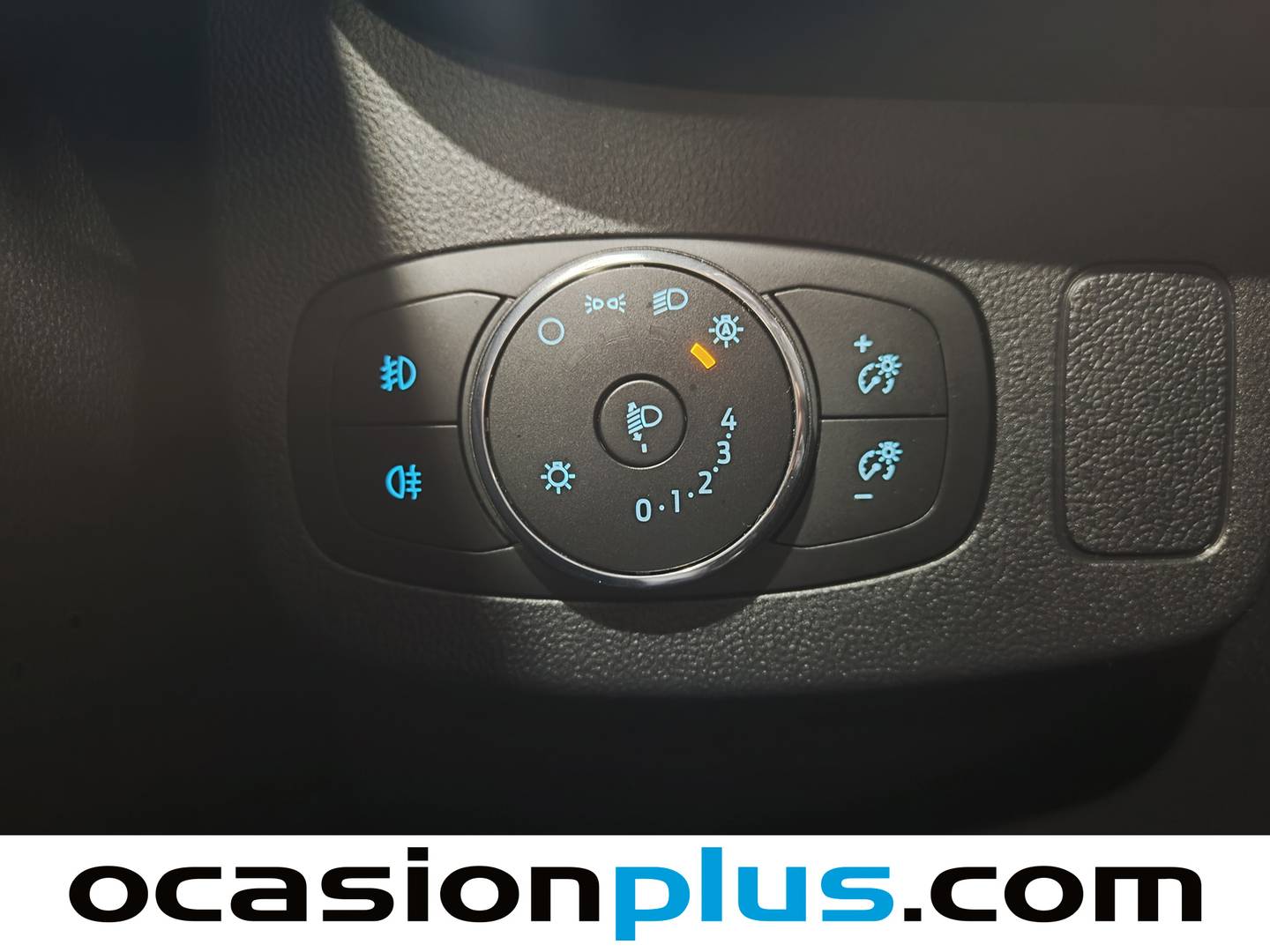 Foto Ford Puma Ford Puma 1.0 EcoBoost MHEV ST-Line X Auto (155 CV)