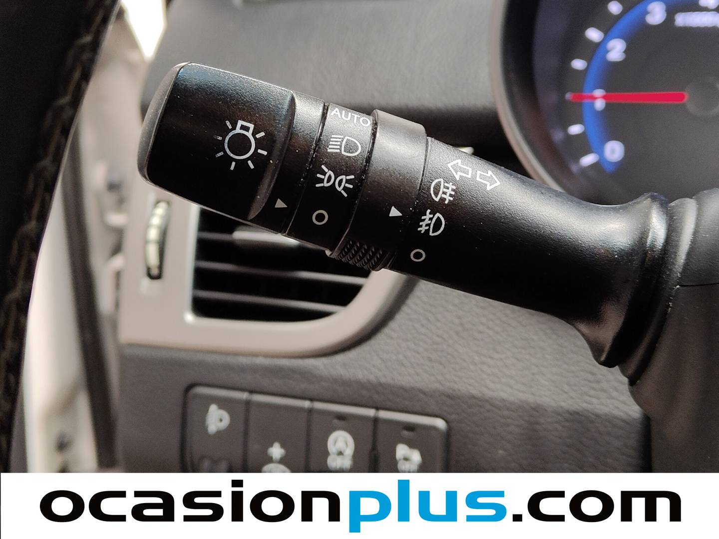 Extras y acabados del Hyundai i30 Hyundai i30 1.6 GDi BlueDrive Tecno (135 CV)