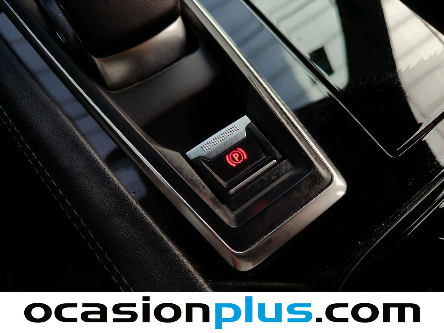 Foto Peugeot 508 Hybrid Peugeot 508 Hybrid 225 GT e-EAT8 (225 CV)