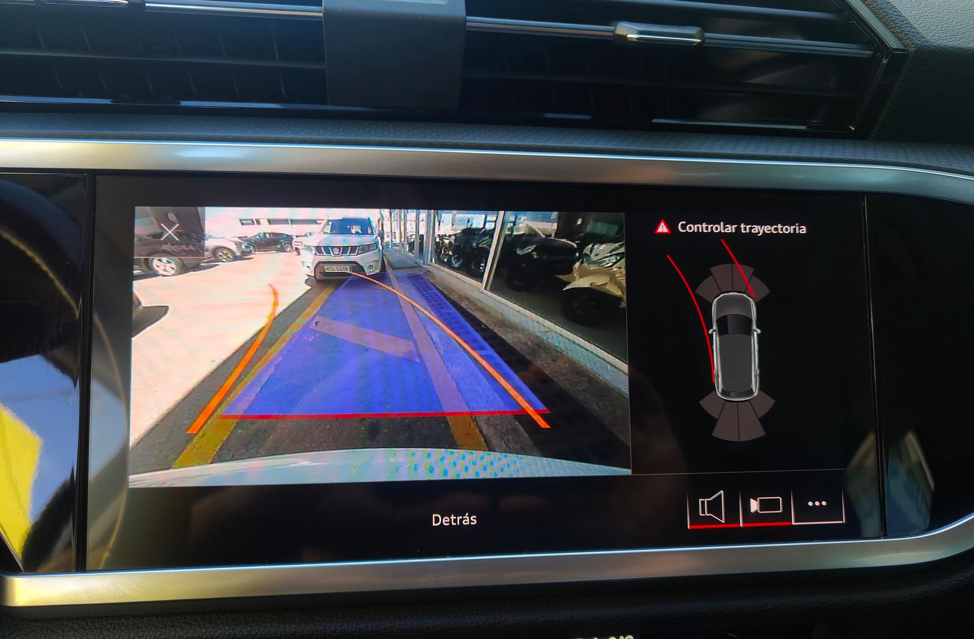 Audi Q3 Advanced 35 TFSI - foto 8