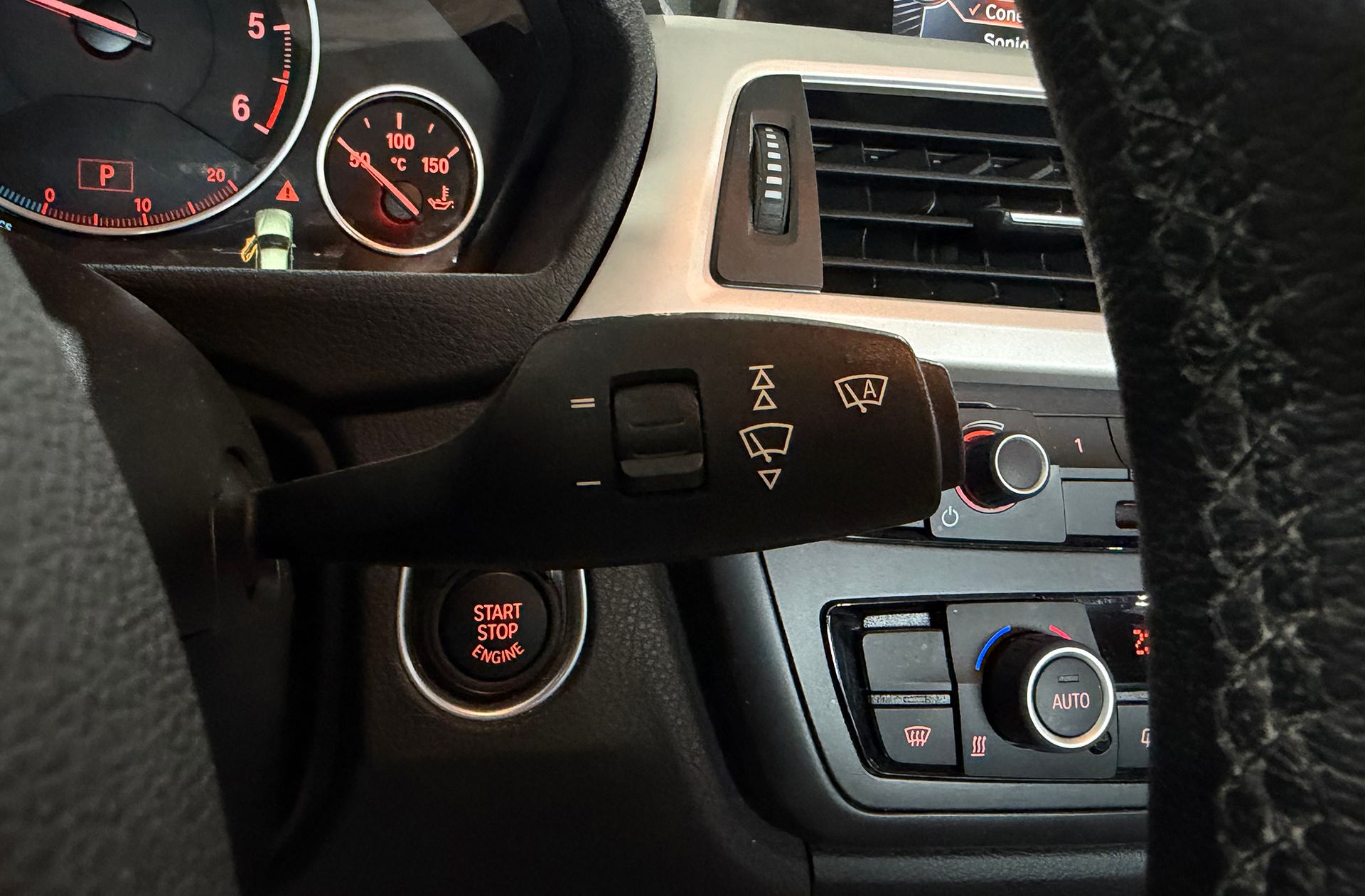 BMW Serie 3 318d - foto 25