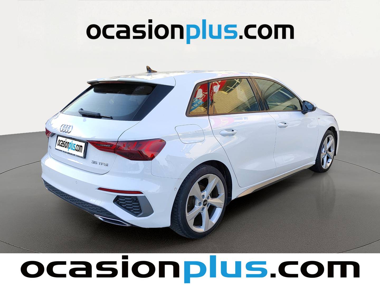 Foto trasera Audi A3 Audi A3 Sportback S line 35 TFSI (150 CV) S tronic derecha