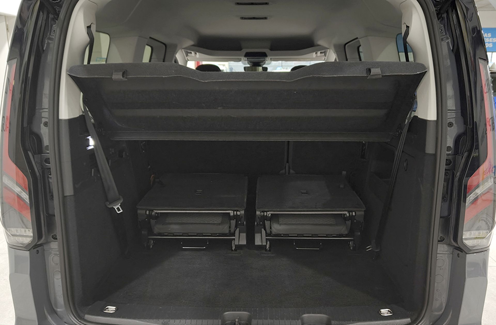 Ford Grand Tourneo Connect 2.0 EcoBlue Titanium 7 plazas - foto 15
