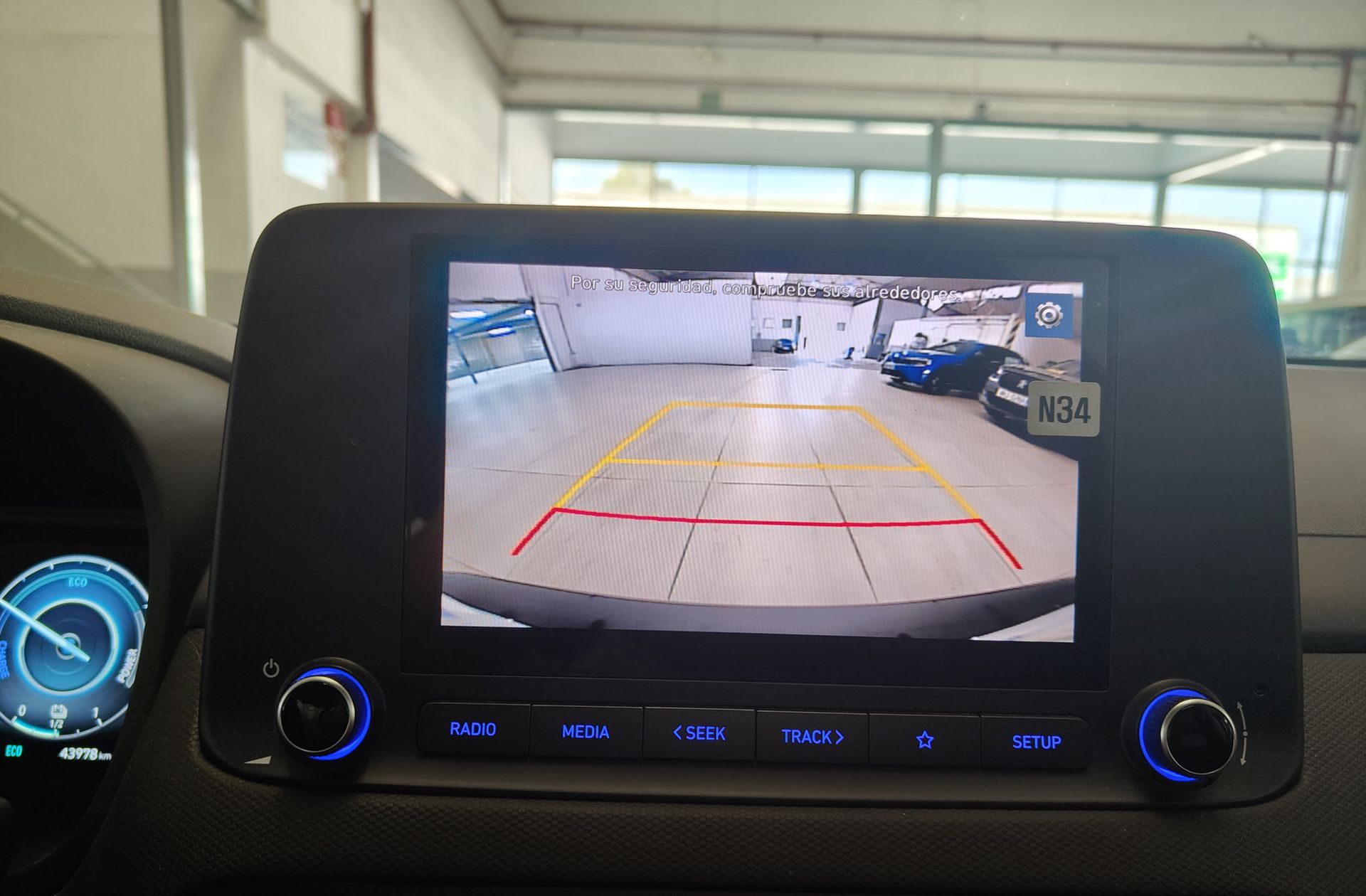 Hyundai Kona 1.6 GDI HEV Maxx DCT - foto 7