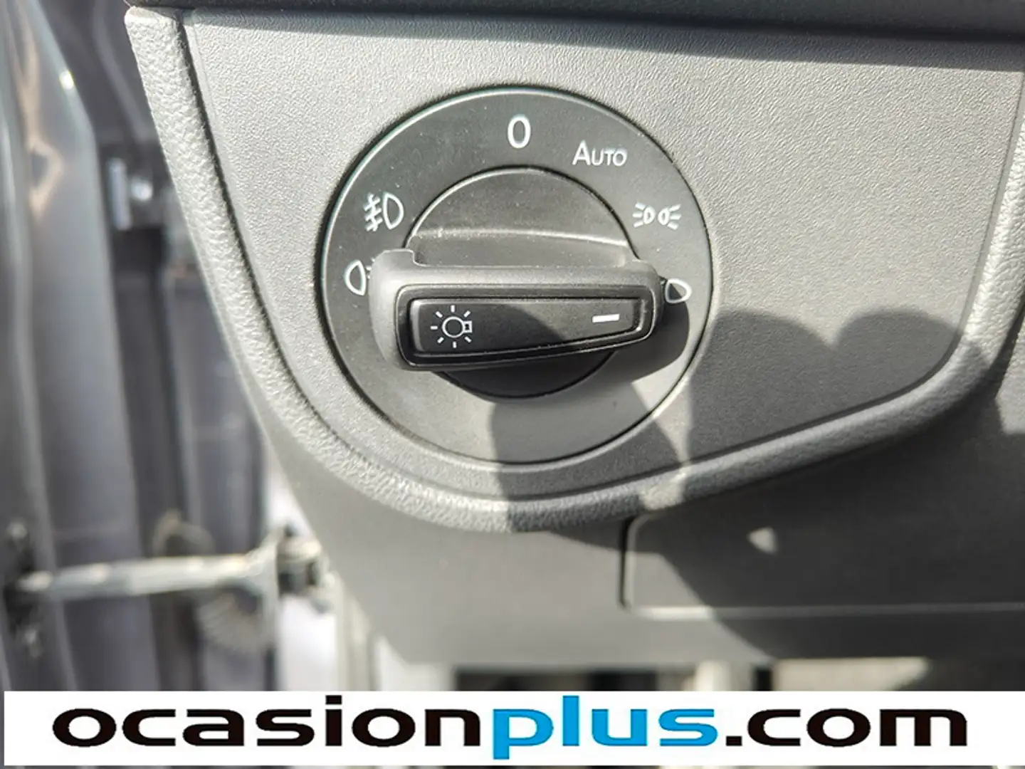 Foto Volkswagen Taigo Volkswagen Taigo R-Line 1.0 TSI  (110 CV) DSG