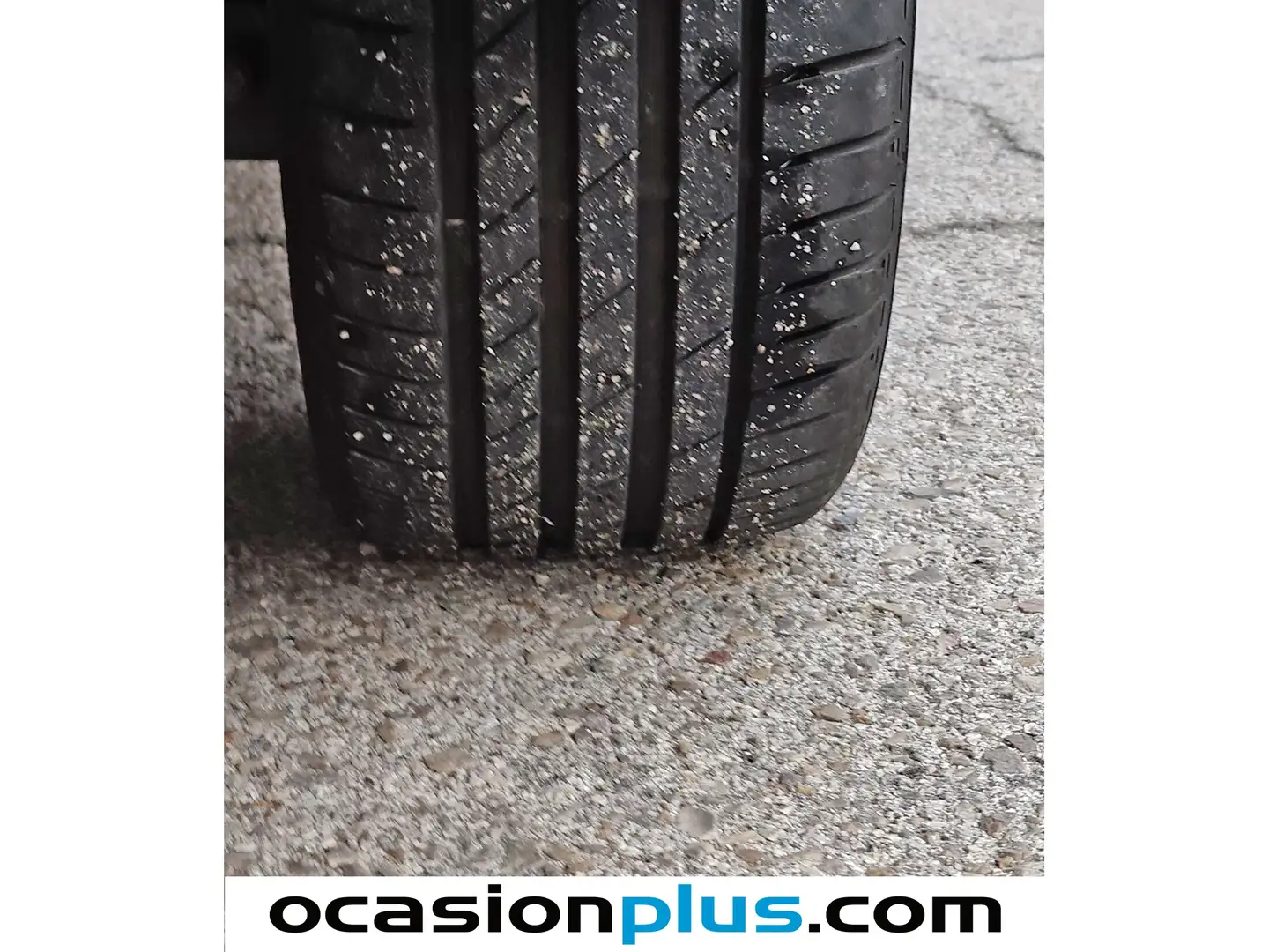 Foto Volkswagen Touran Volkswagen Touran Sport 1.6 TDI (115 CV) 7 Plazas