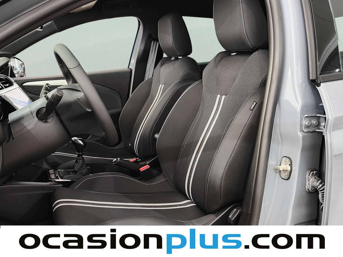 Foto asientos delanteros Opel Corsa Opel Corsa 1.2T XHL GS (100 CV)