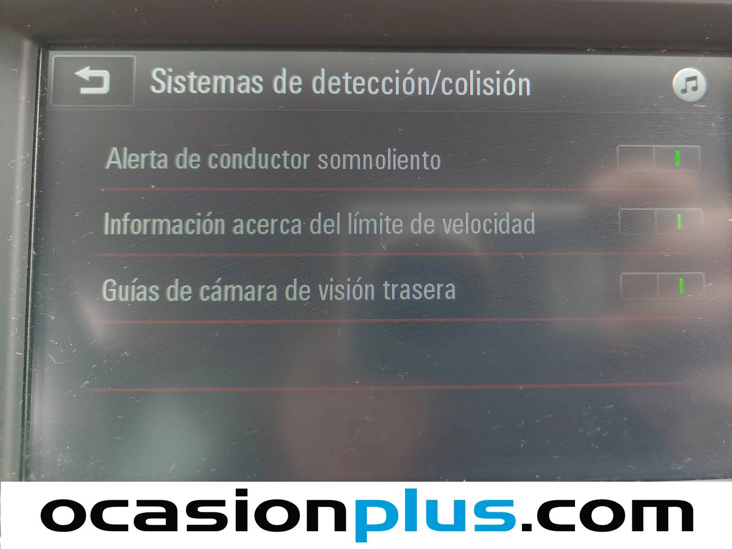 Equipamiento del Opel Crossland X Opel Crossland X 1.2 Design Line 120 Aniversario (110 CV)