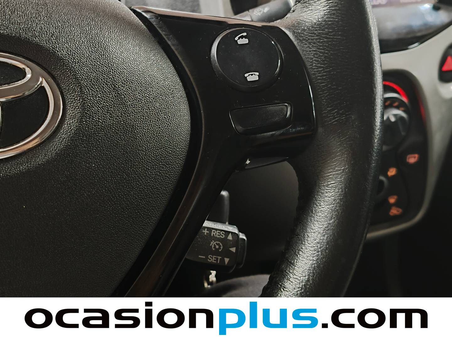 Toyota Aygo Toyota Aygo 1.0 70 x-play (69 CV) seminuevo