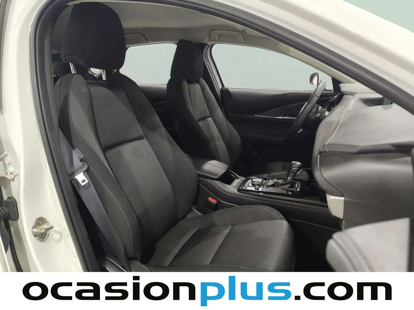 Foto Mazda CX-30 Mazda CX-30 2.5 e-Skyactive G MHEV Prime-Line AT (140 CV)