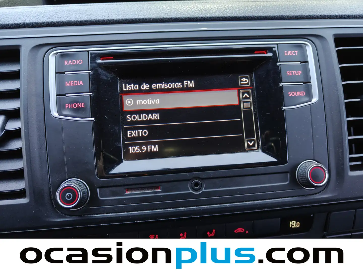 Foto Volkswagen Caravelle Volkswagen Caravelle Trendline Batalla Corta 2.0 TDI BMT (150 CV) 8 Plazas