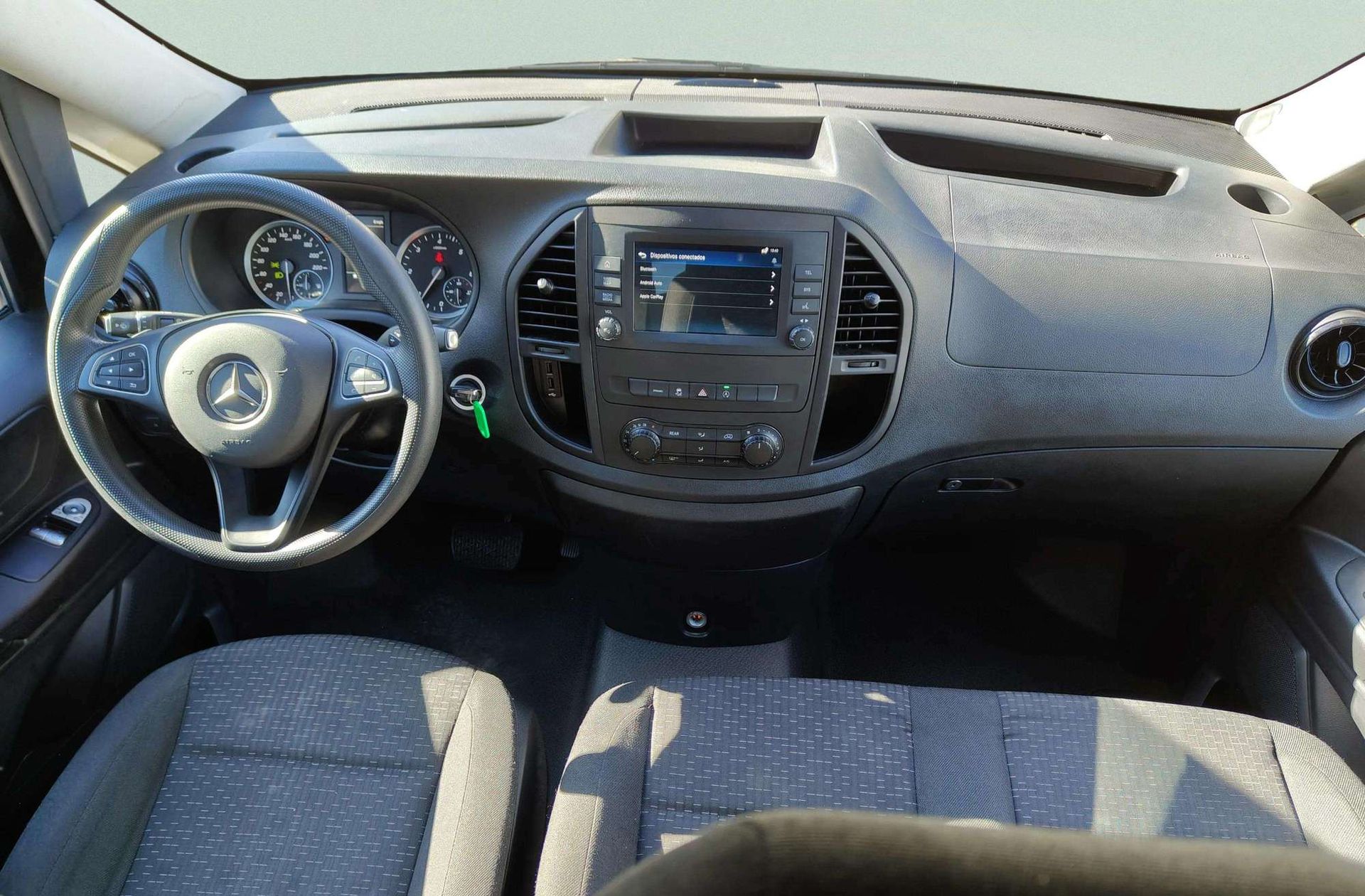 Mercedes-Benz Vito 114 CDI Tourer Pro Larga 9 plazas - foto 7