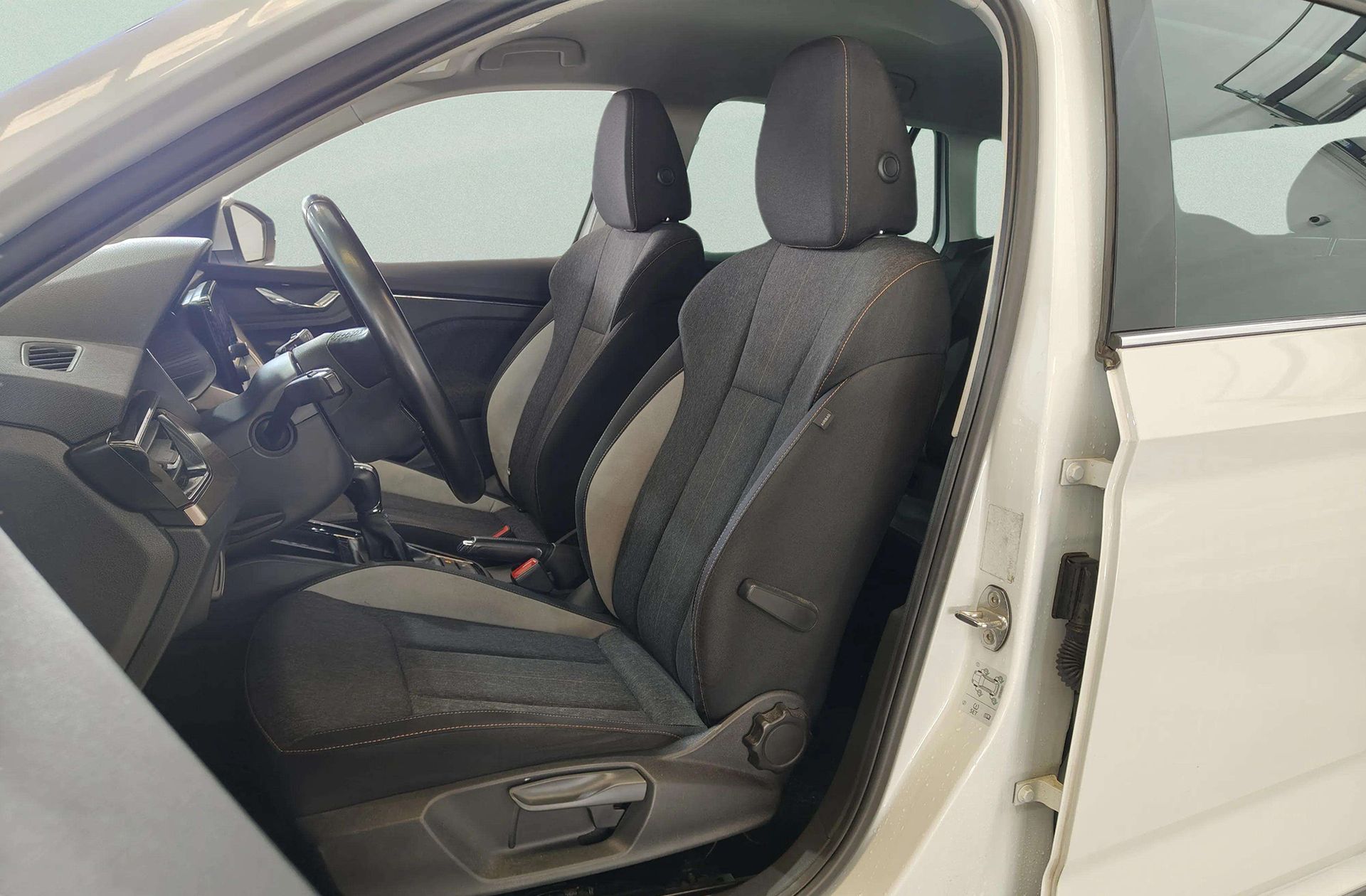 Škoda Kamiq 1.0 TSI Style DSG - foto 10