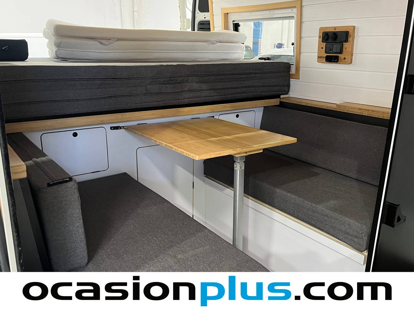 Peugeot Boxer Peugeot Boxer Furgon BlueHDi 140 S&S 335 L2H2  (140 CV) 3 Plazas 140cv