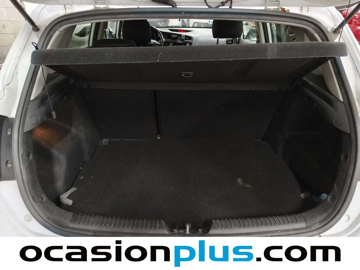 Foto KIA Ceed Kia Ceed 1.6 CRDi VGT x-Tech17 (136 CV)