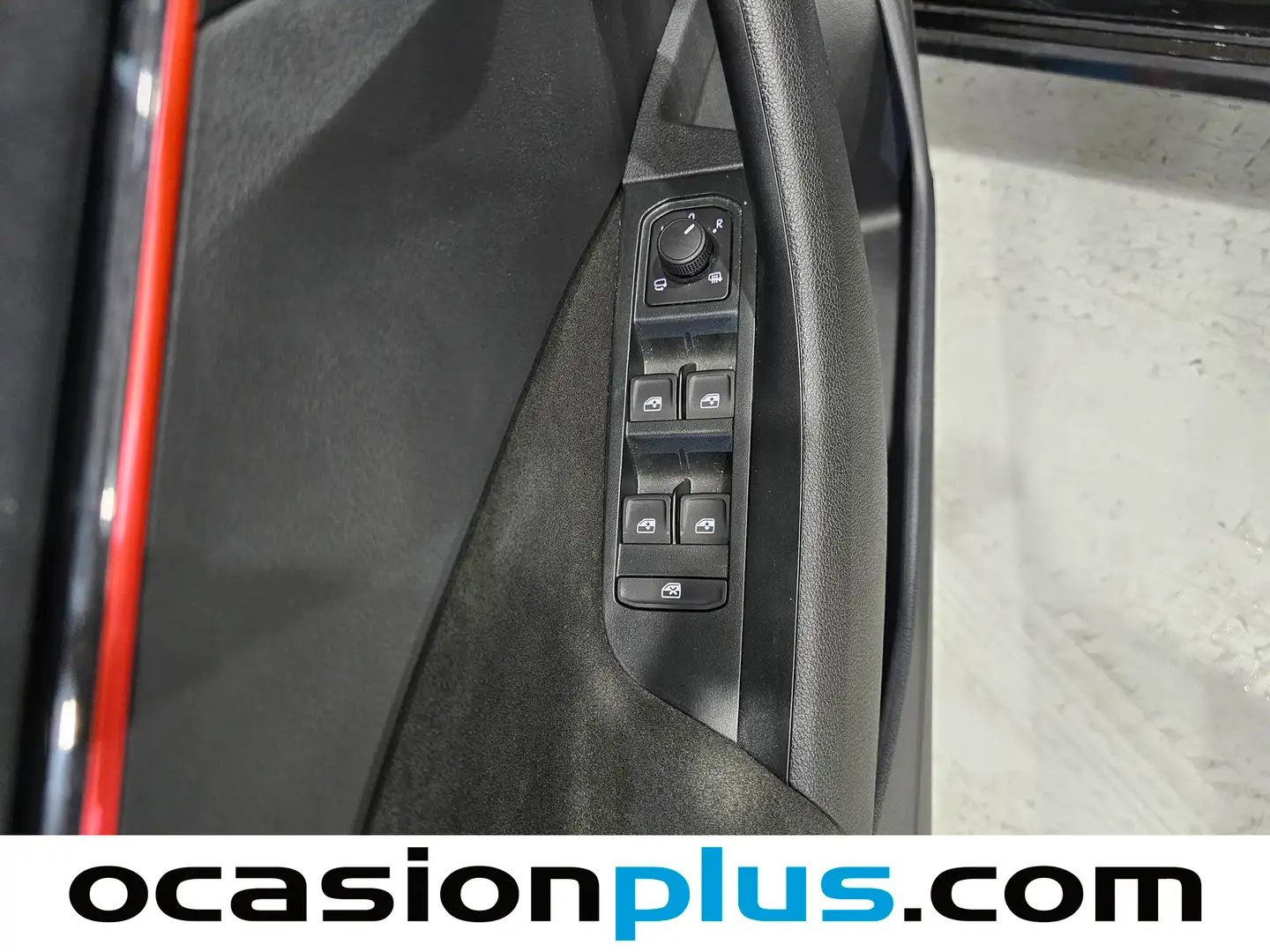 Foto Skoda Kamiq Skoda Kamiq 1.5 TSI Sport DSG (150 CV)