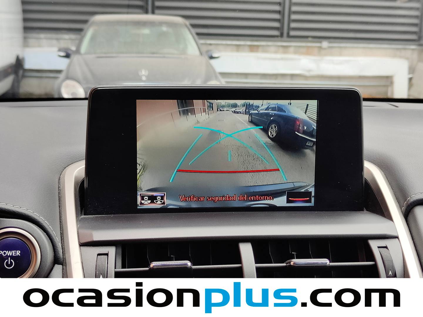 Foto Lexus NX Lexus NX 300h Premium 2WD (197 CV)