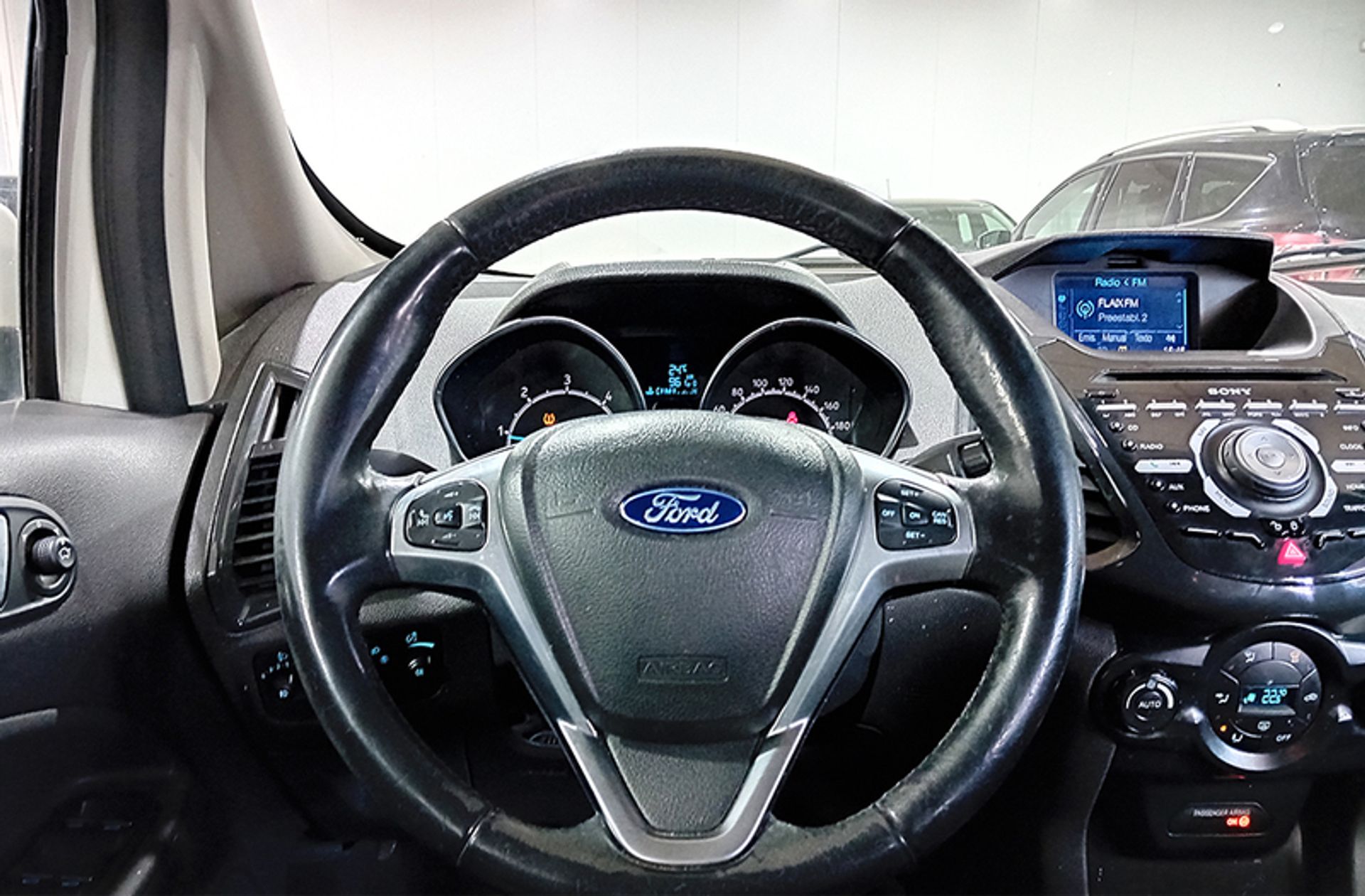 Ford EcoSport 1.5 TDCi Titanium - foto 20