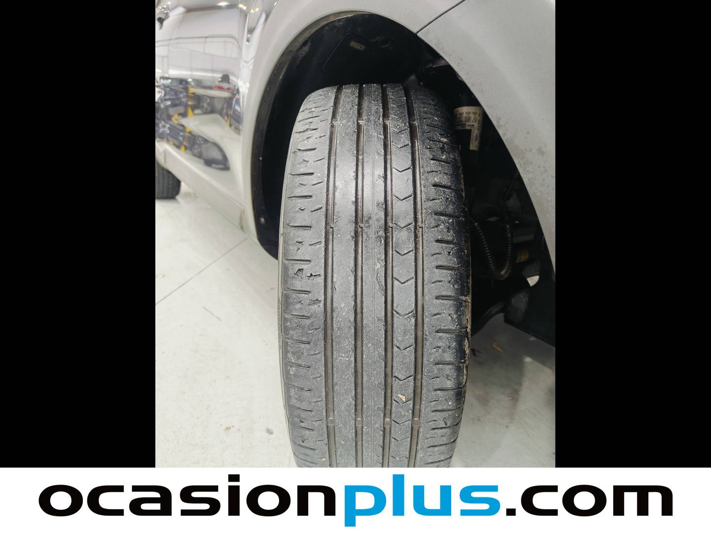 Foto KIA Stonic Kia Stonic 1.0 T-GDi Black Edition DCT (120 CV)