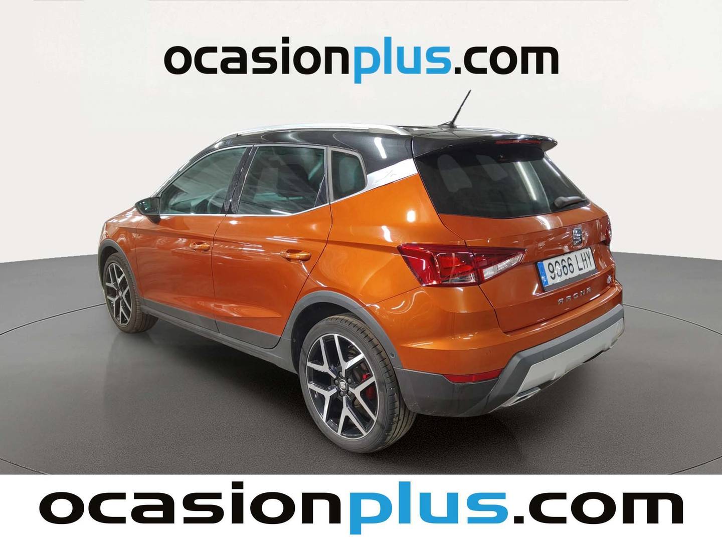 Foto trasera Seat Arona SEAT Arona 1.5 TSI FR Edition (150 CV) derecha