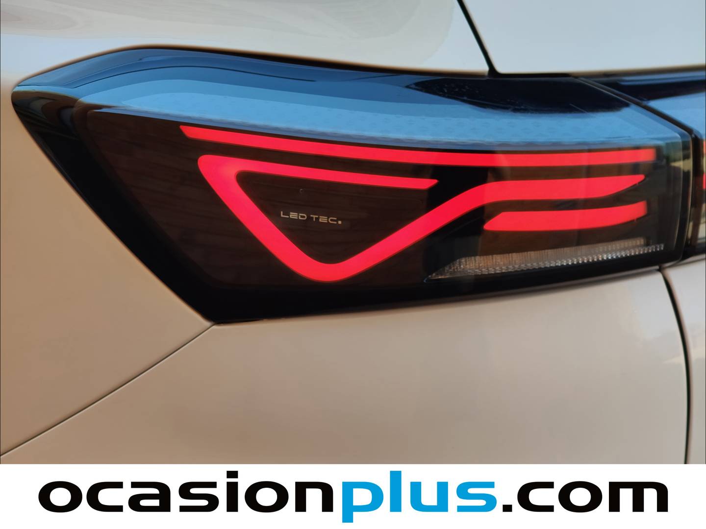 EBRO S700 EBRO S700 1.6 TGDI Comfort DCT (147 CV) gasolina