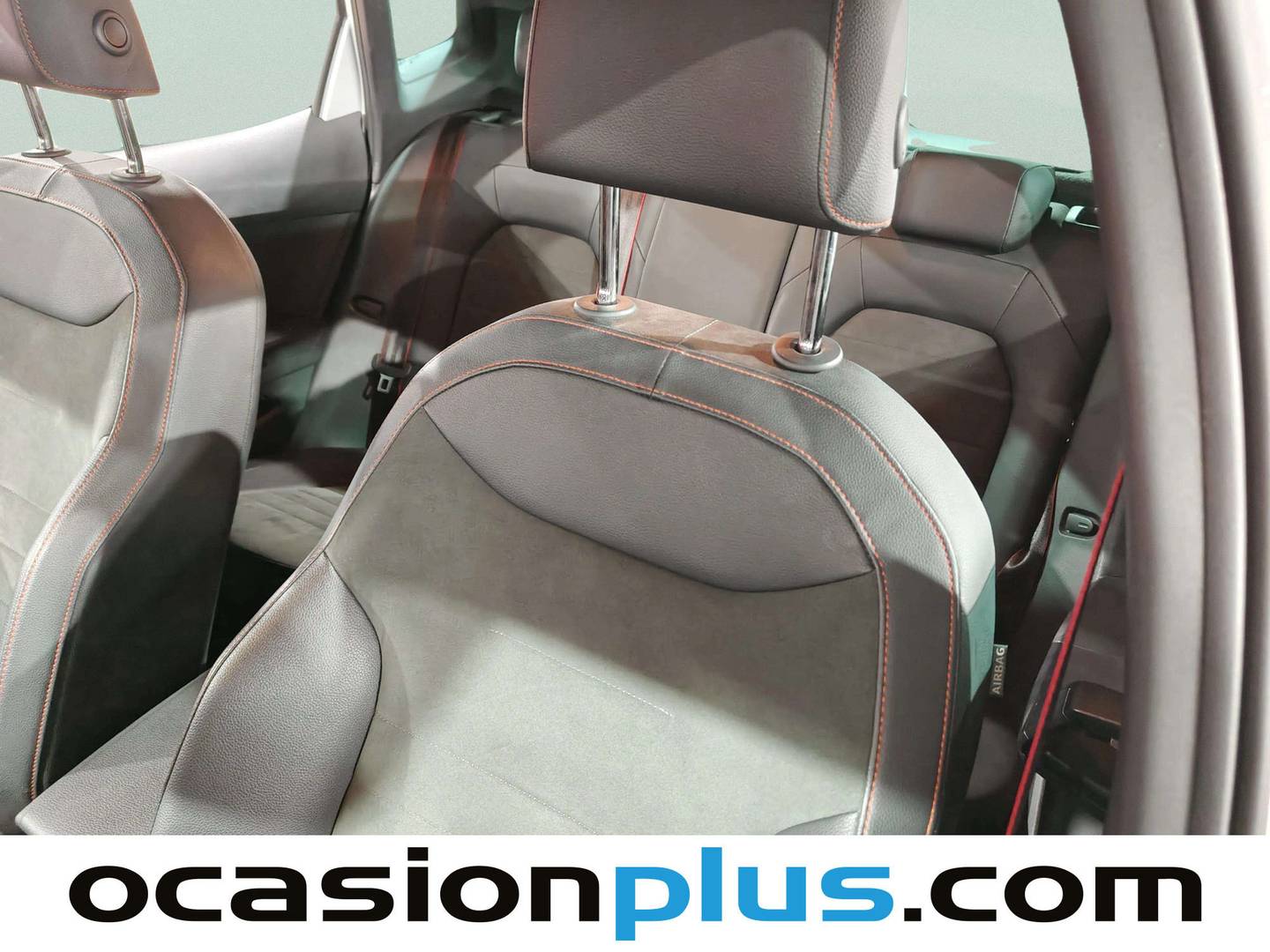 Foto Seat Arona SEAT Arona 1.5 TSI FR XL DSG (150 CV)