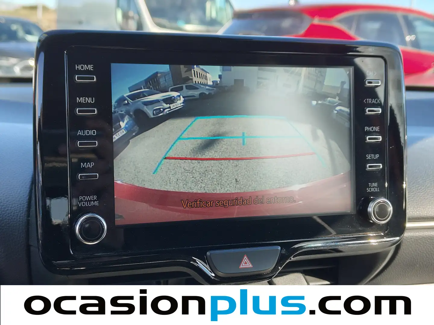 Foto Toyota Yaris Toyota Yaris 120H Business Plus (116 CV)