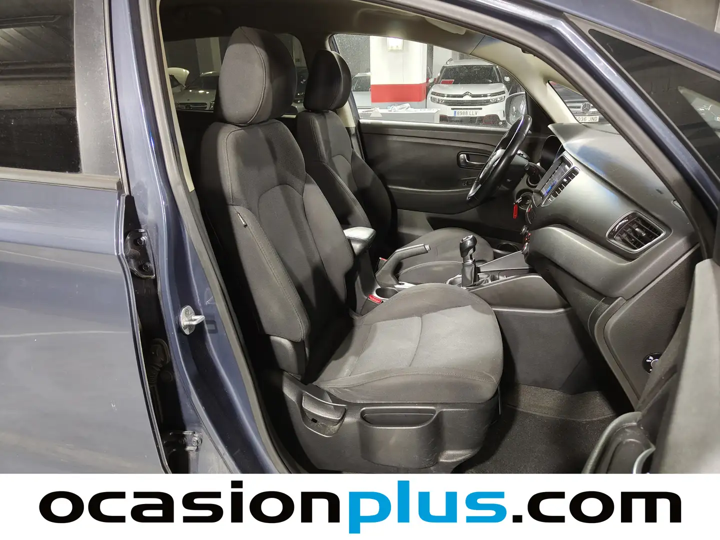 Foto KIA Carens Kia Carens 1.7 CRDi VGT Concept Eco-Dynam (115 CV) 7 Plazas