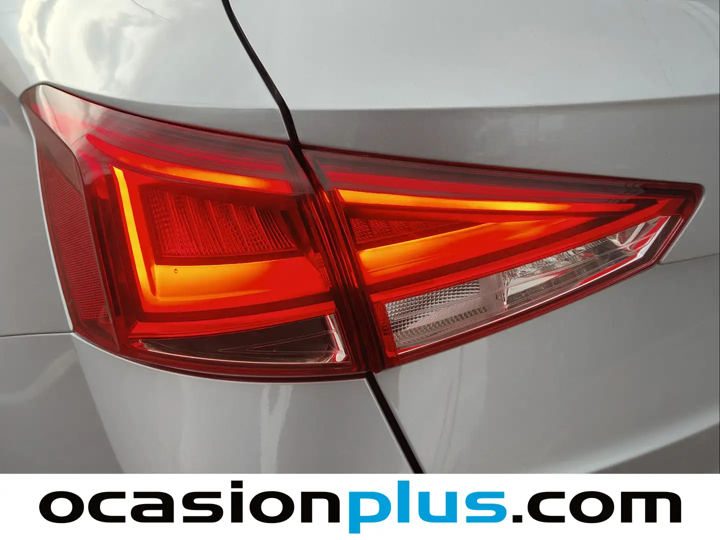 Foto Seat Arona SEAT Arona 1.5 TSI FR XL DSG (150 CV)