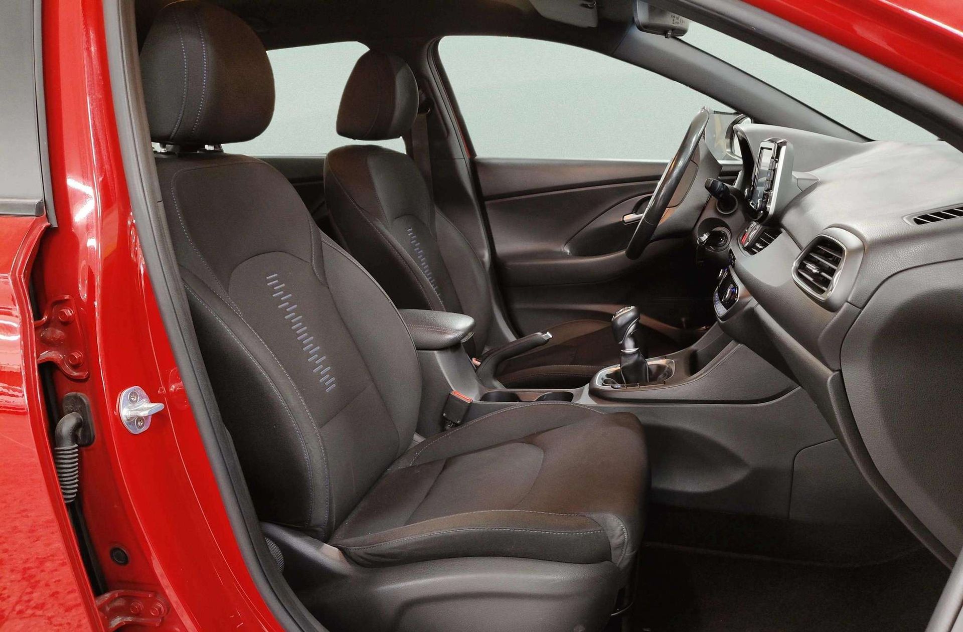 Hyundai i30 1.0 T-GDi Go! - foto 17