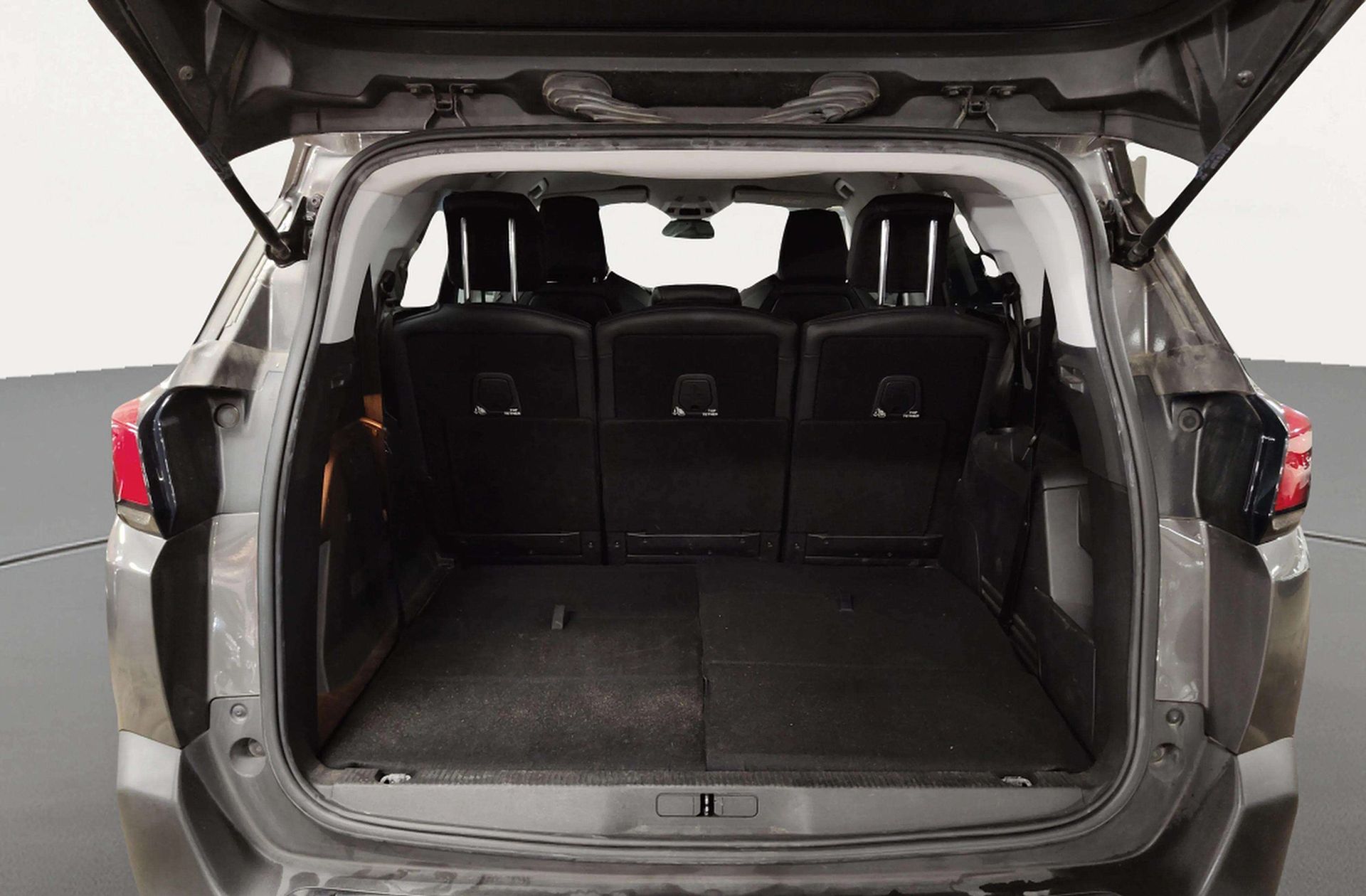 Peugeot 5008 PureTech 130 Allure 7 plazas - foto 17