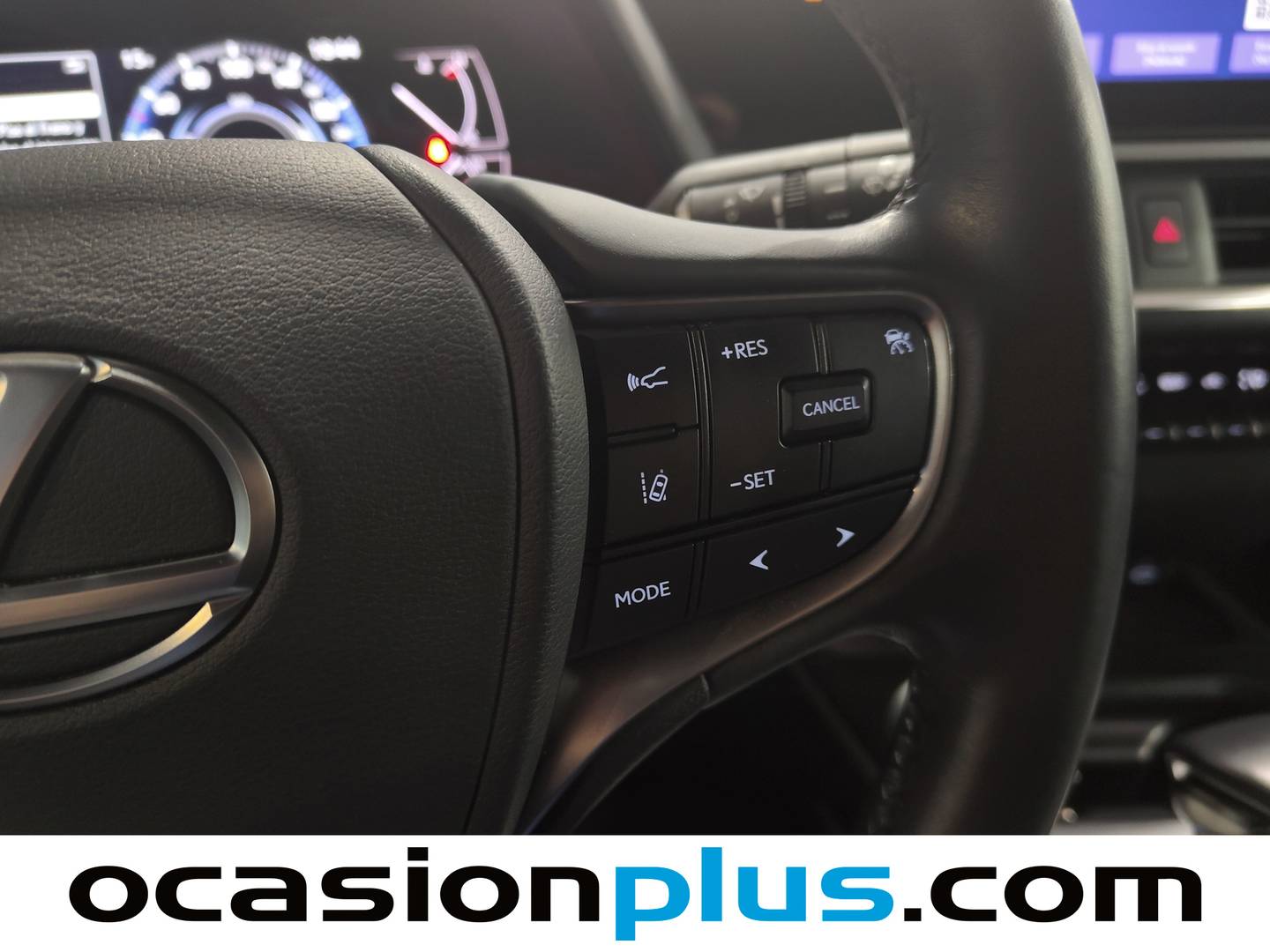 Foto Lexus UX Lexus UX 250h Premium (184 CV)