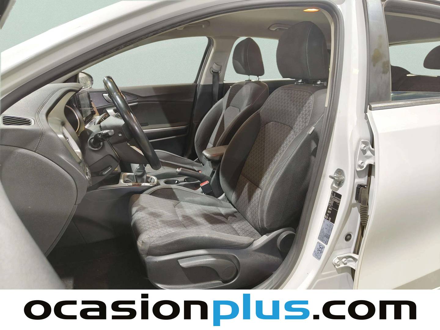 Foto KIA Ceed Kia Ceed 1.0 T-GDi Drive (120 CV)