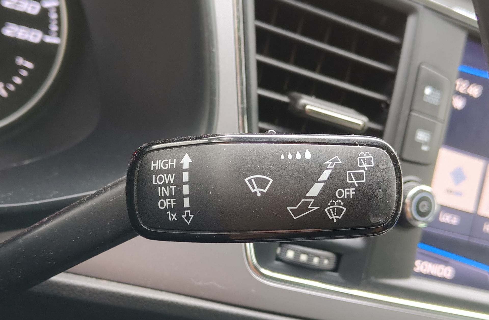 SEAT León ST 1.5 EcoTSI Xcellence DSG - foto 26