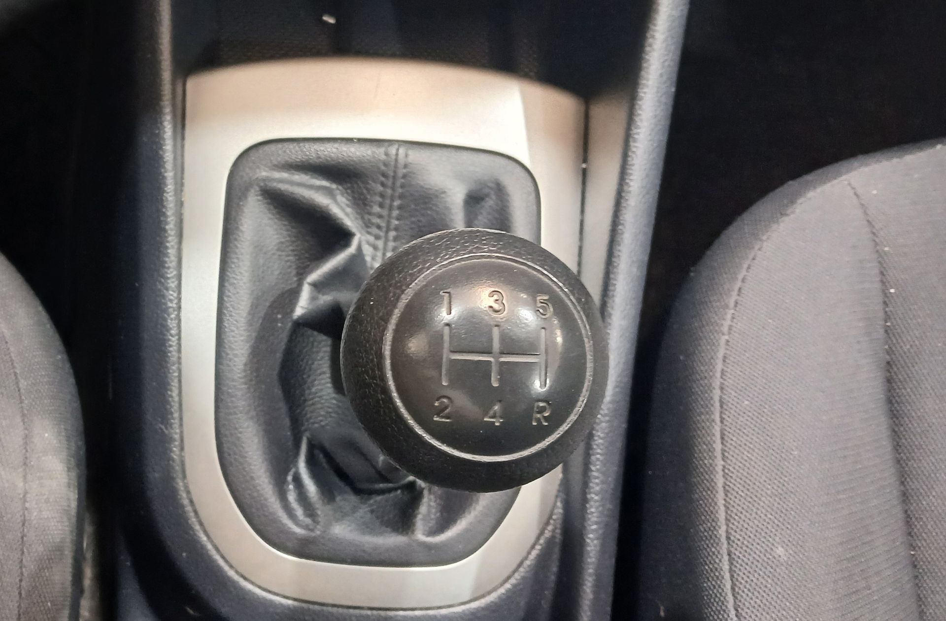 Kia Rio 1.2 Cvvt Tech - foto 5