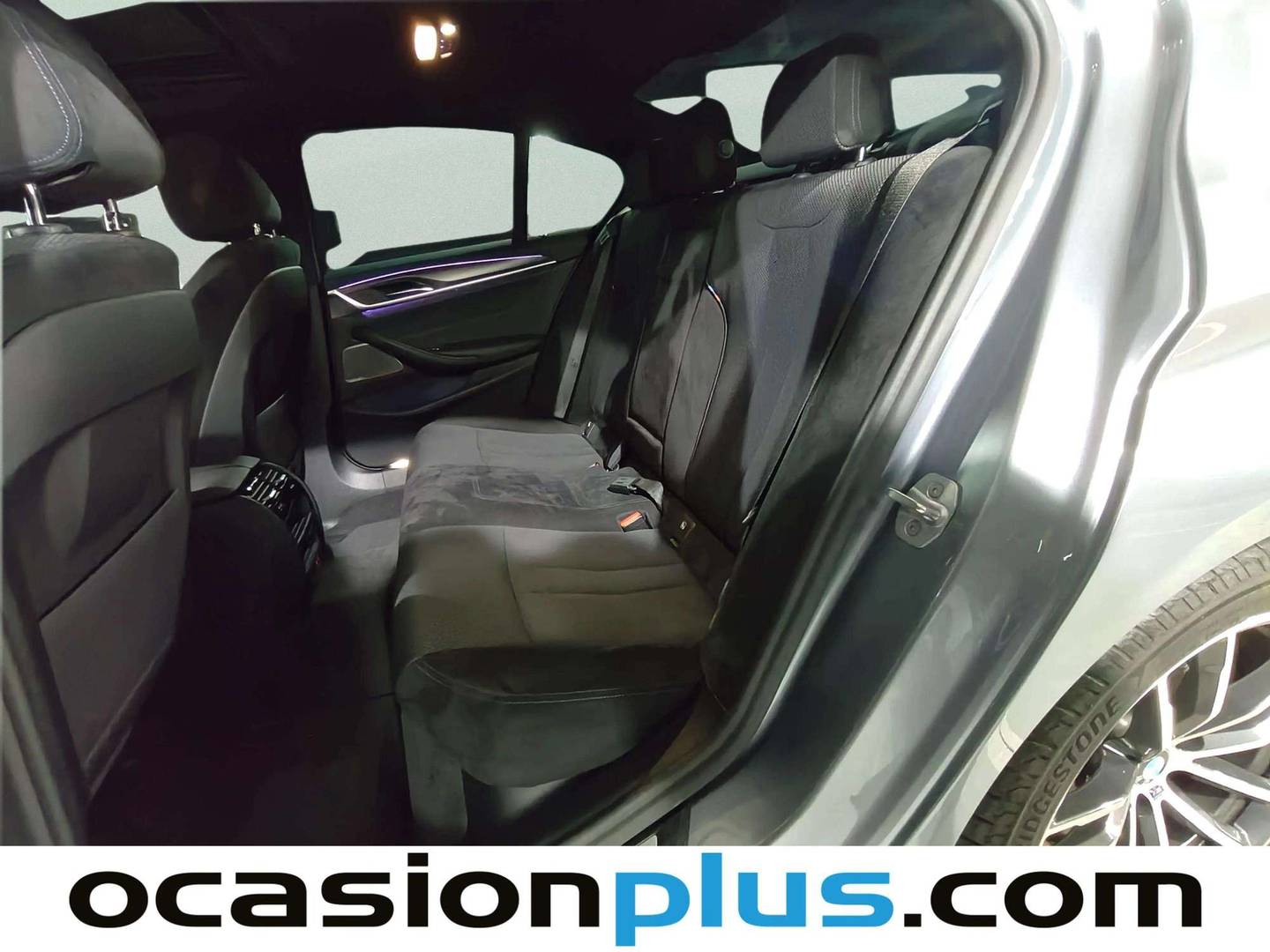 Foto asientos traseros BMW Serie 5 BMW Serie 5 530e (292 CV) Pack M