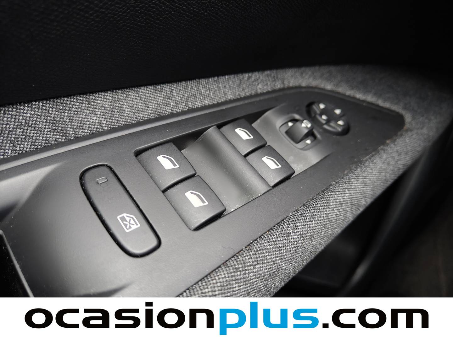 Foto Peugeot 3008 Peugeot 3008 BlueHDi 130 S&S Active Pack EAT8 (130 CV)