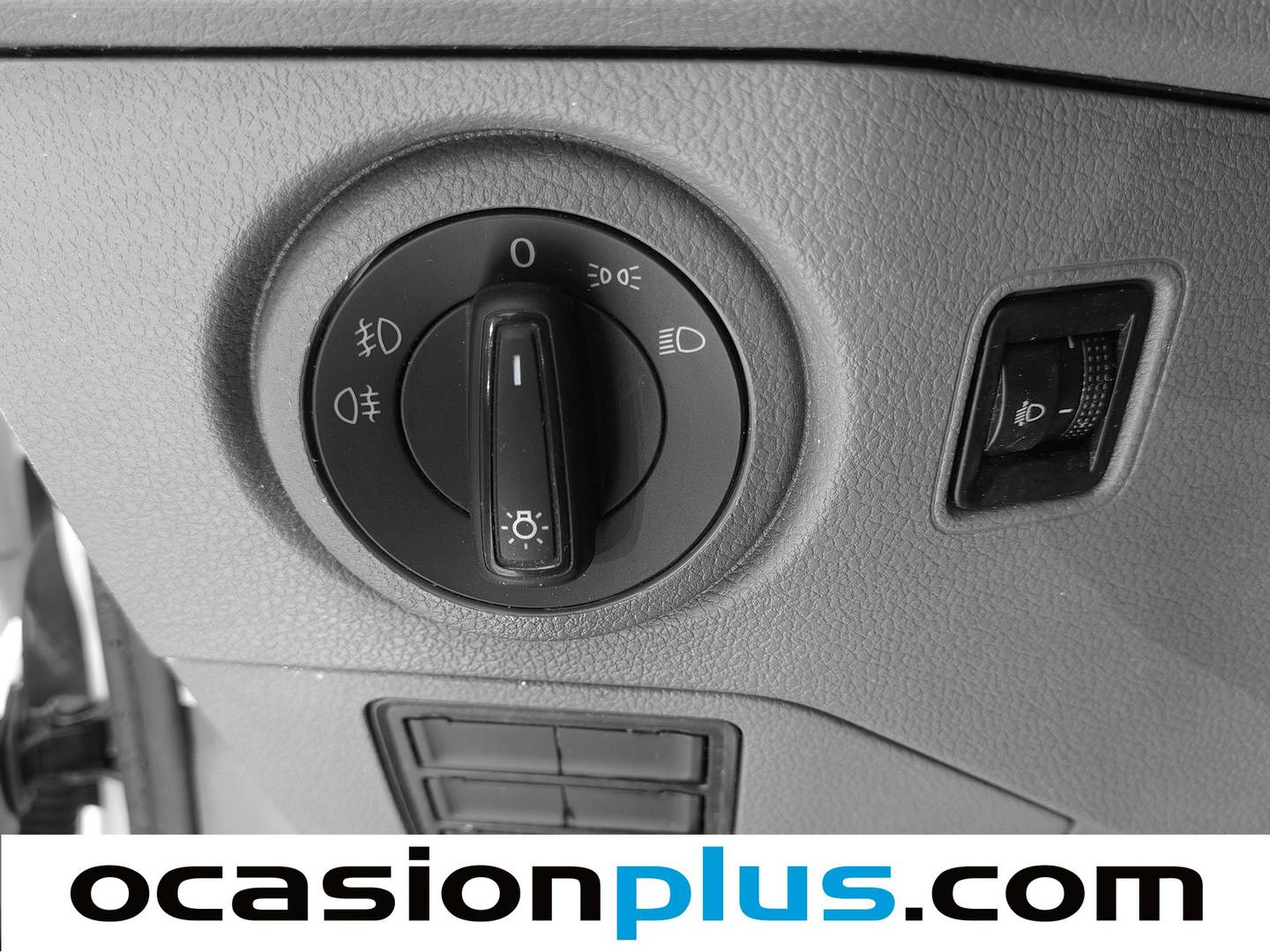 Volkswagen Crafter Volkswagen Crafter Furgon Furgon Batalla Media TN 2.0 TDI L3H2 (102 CV) 3.000 2019