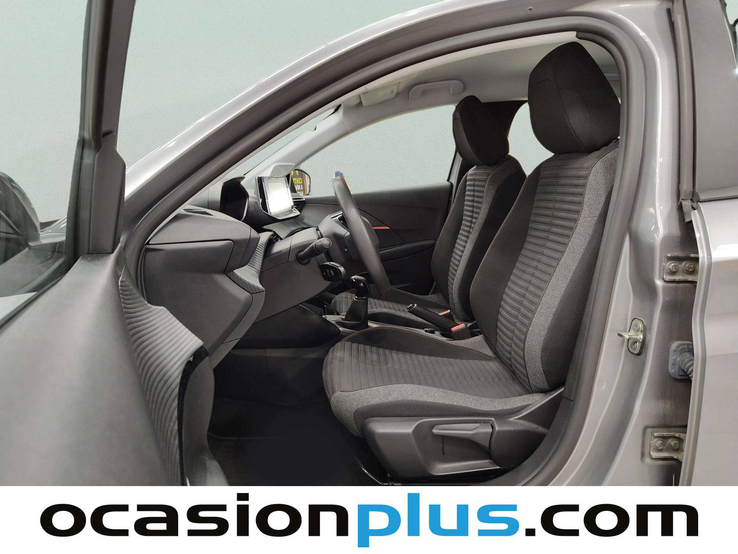 Foto asientos delanteros Peugeot 208 Peugeot 208 PureTech 75 S&S Active Pack (75 CV)