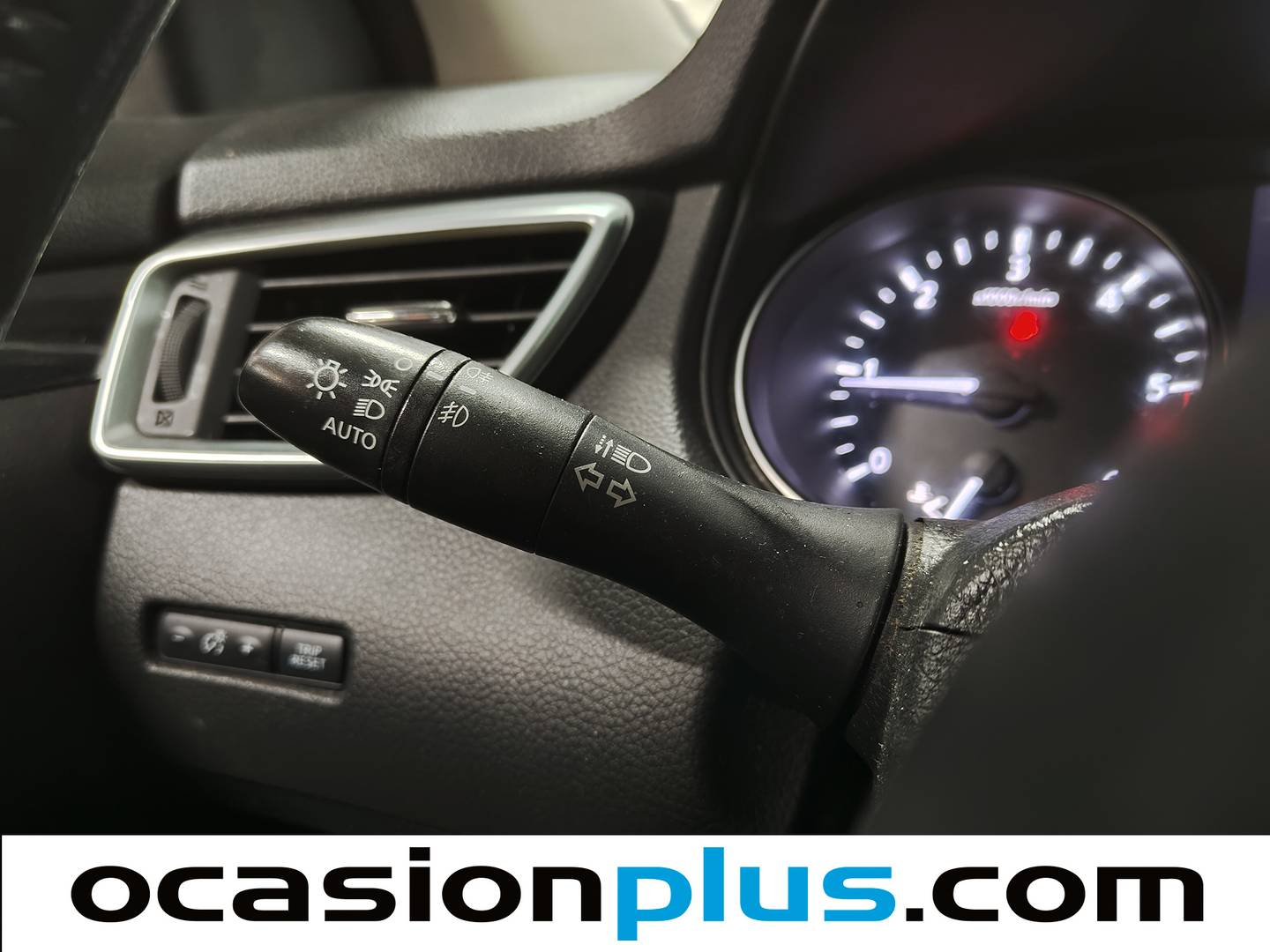 Nissan QASHQAI Nissan Qashqai dCi 110 S&S Acenta 4x2 (110 CV) de segunda mano