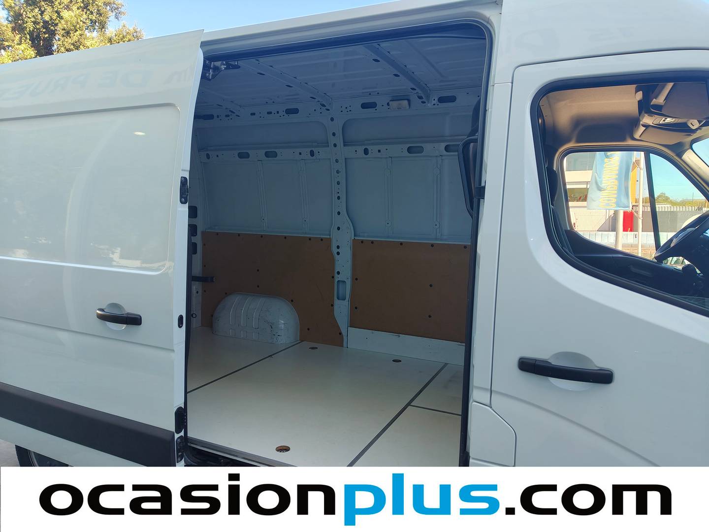 Fotos maletero Renault Master Renault Master Furgon L2H2 3500 Blue dCi (135 CV)