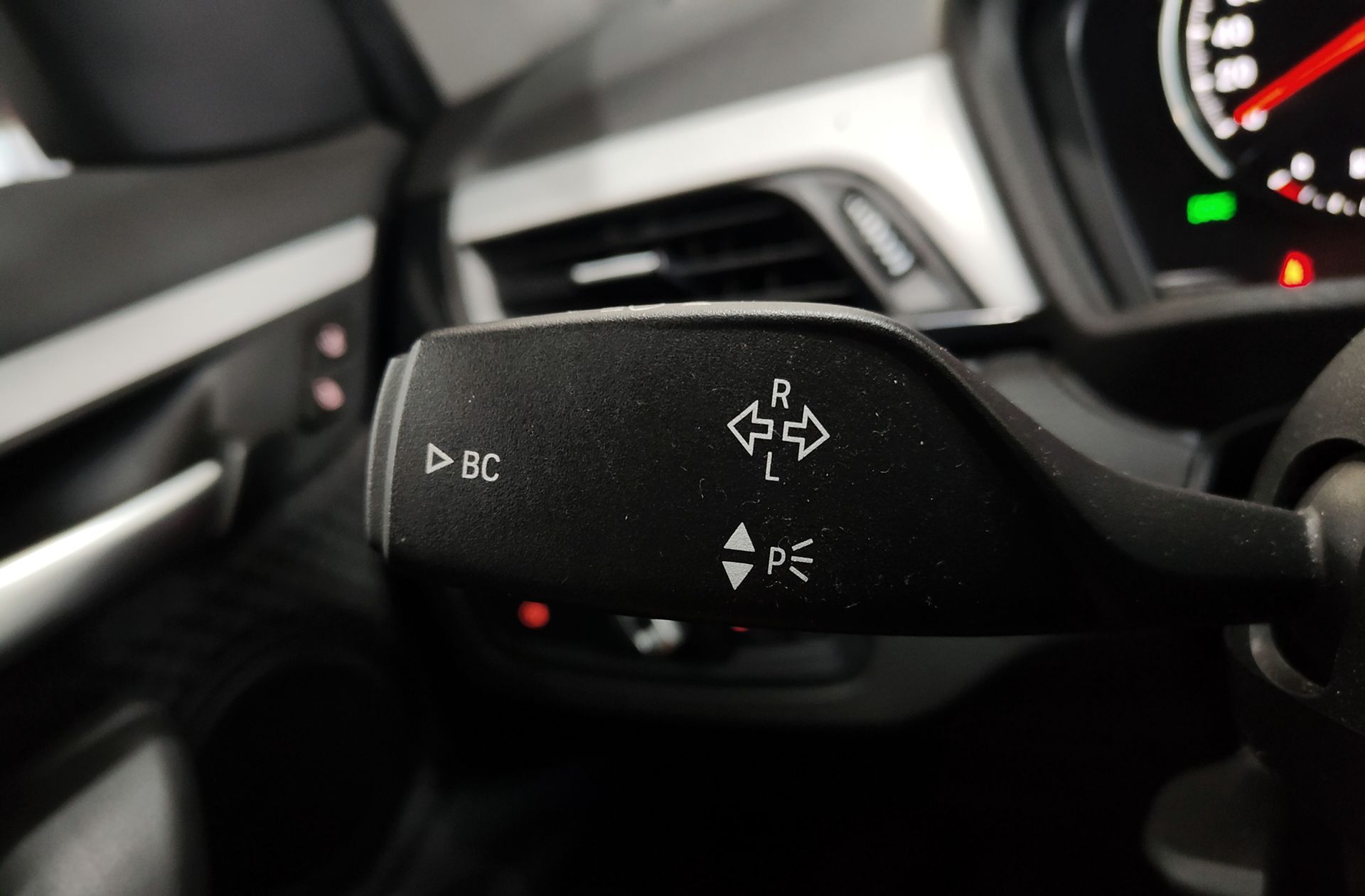 BMW X1 sDrive18d - foto 27