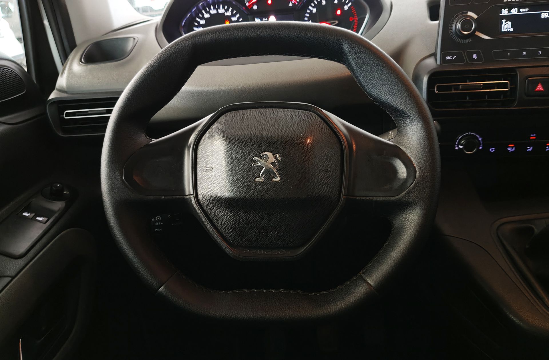 Peugeot Rifter BlueHDi 75 Active Standard - foto 17