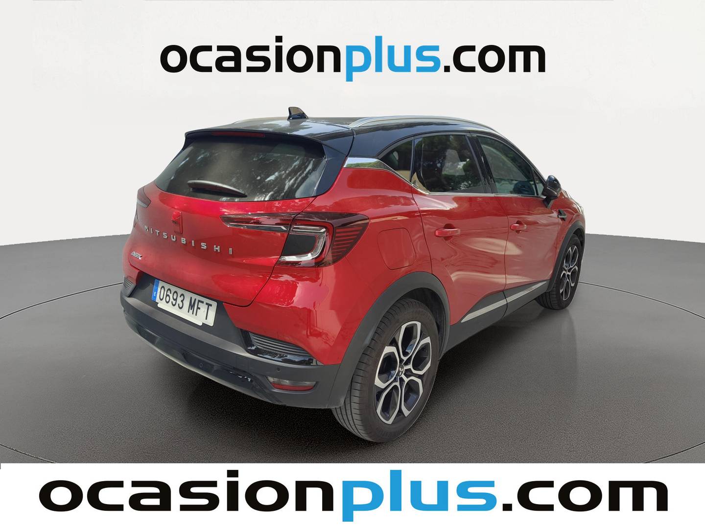 Foto trasera Mitsubishi ASX Mitsubishi ASX 130T MHEV Kaiteki DCT (158 CV) derecha